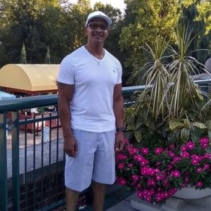 Meet your Posher, Fred